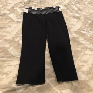 Lululemon Black Cropped Leggings